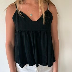 black flowey tank top!